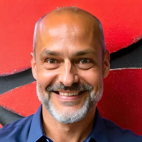 Portraitfoto von Markus Rettstatt